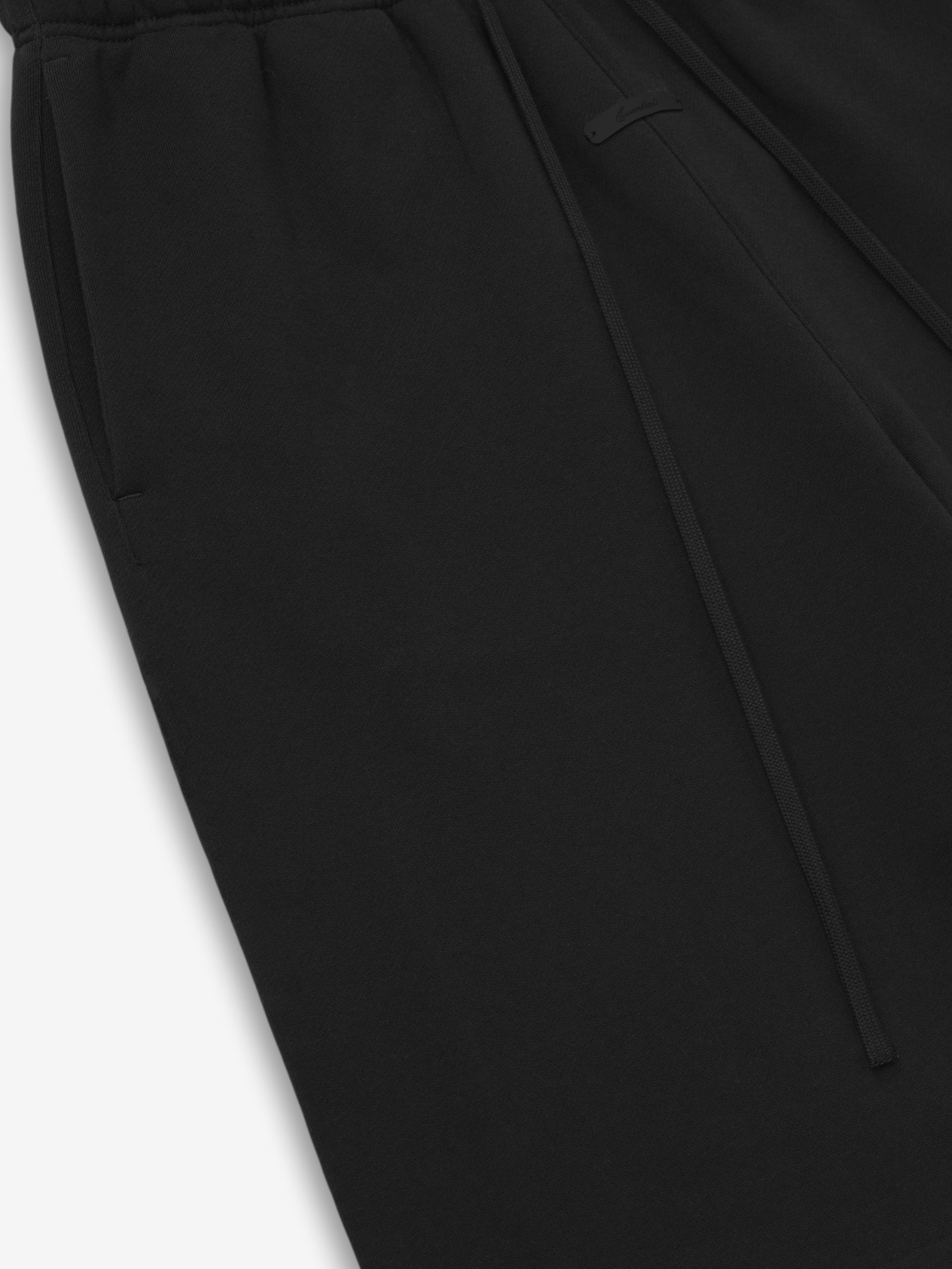 Active Trace Relaxed Sweatshort - Image 4